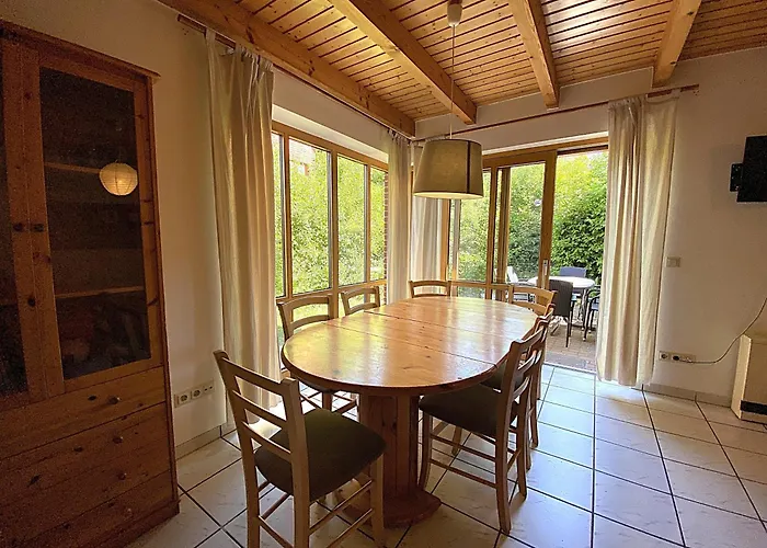 4 * Nieheim